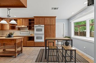 2205 Vogel Ave, Rockdale, TX 76567