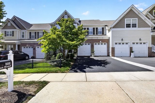 502 Titus Rd, Lambertville City, NJ 08530