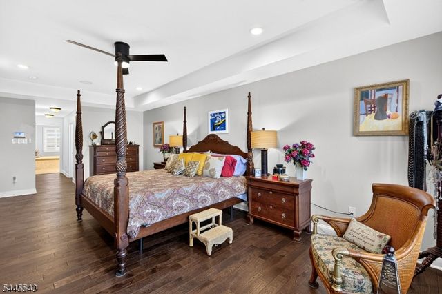 502 Titus Rd, Lambertville City, NJ 08530