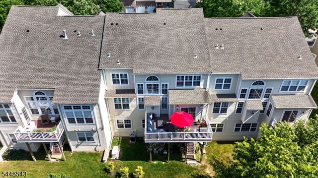 502 Titus Rd, Lambertville City, NJ 08530