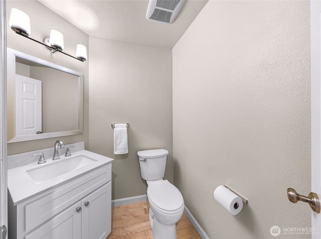 24520 SE 46th Street, Sammamish, WA 98029