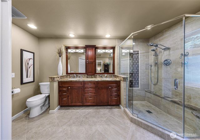 24520 SE 46th Street, Sammamish, WA 98029