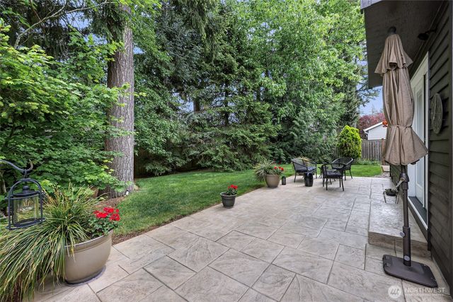 24520 SE 46th Street, Sammamish, WA 98029