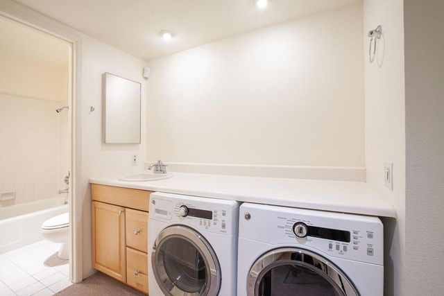 451 E ViA Carisma 65, Palm Springs, CA 92264