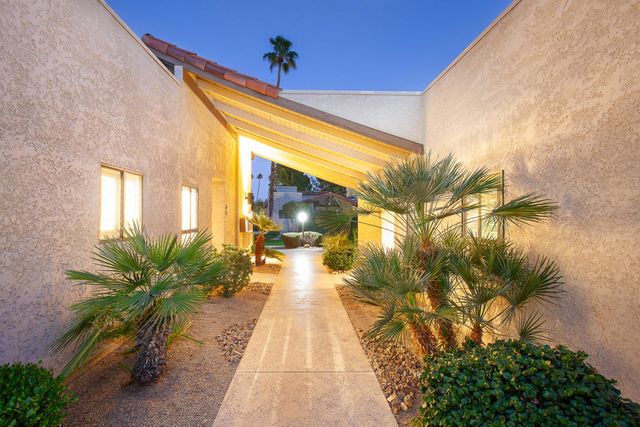 451 E ViA Carisma 65, Palm Springs, CA 92264