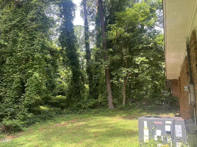 1212 Truman Street, Durham, NC 27701