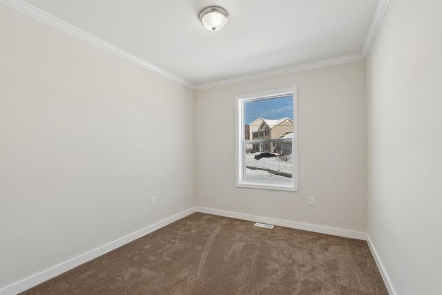 169 Butternut Road, Hartford, VT 05001