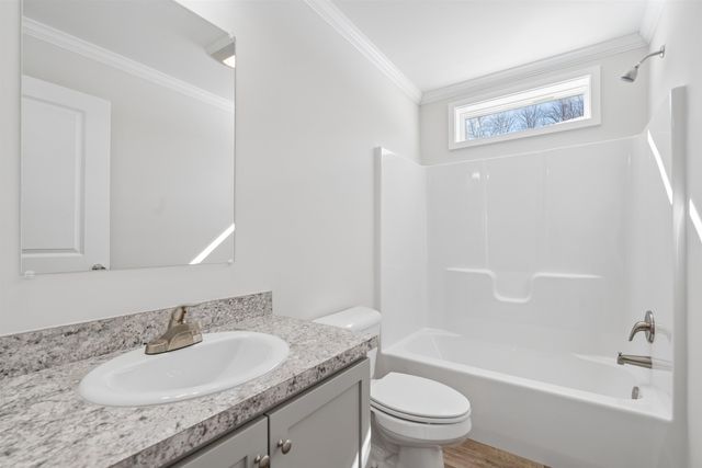 169 Butternut Road, Hartford, VT 05001