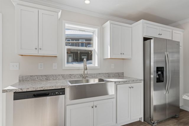 169 Butternut Road, Hartford, VT 05001