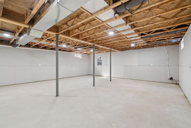 169 Butternut Road, Hartford, VT 05001