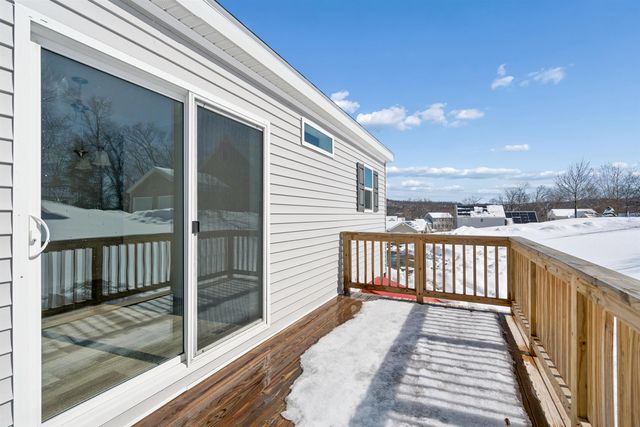 169 Butternut Road, Hartford, VT 05001