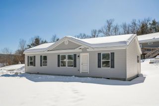 169 Butternut Road, Hartford, VT 05001