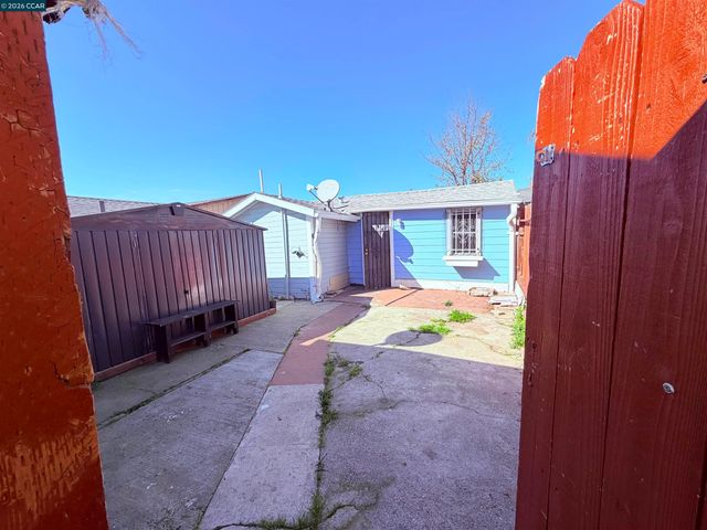 2625 75th Ave, Oakland, CA 94605