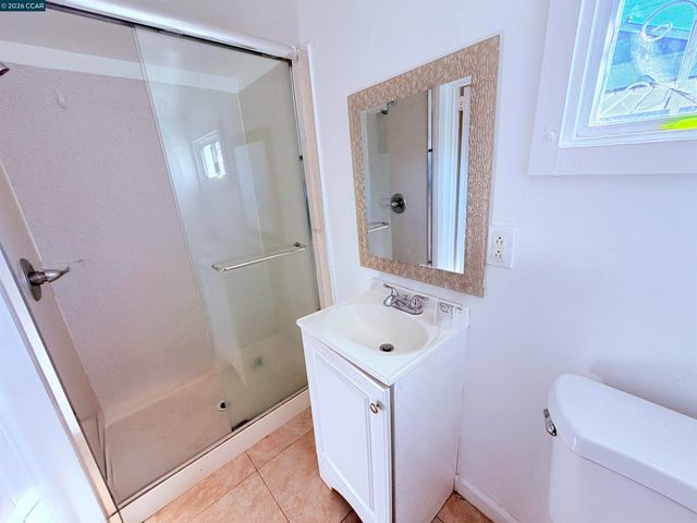 2625 75th Ave, Oakland, CA 94605