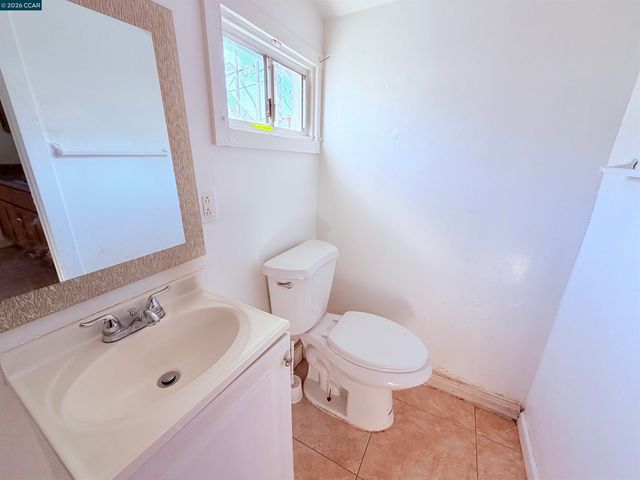 2625 75th Ave, Oakland, CA 94605