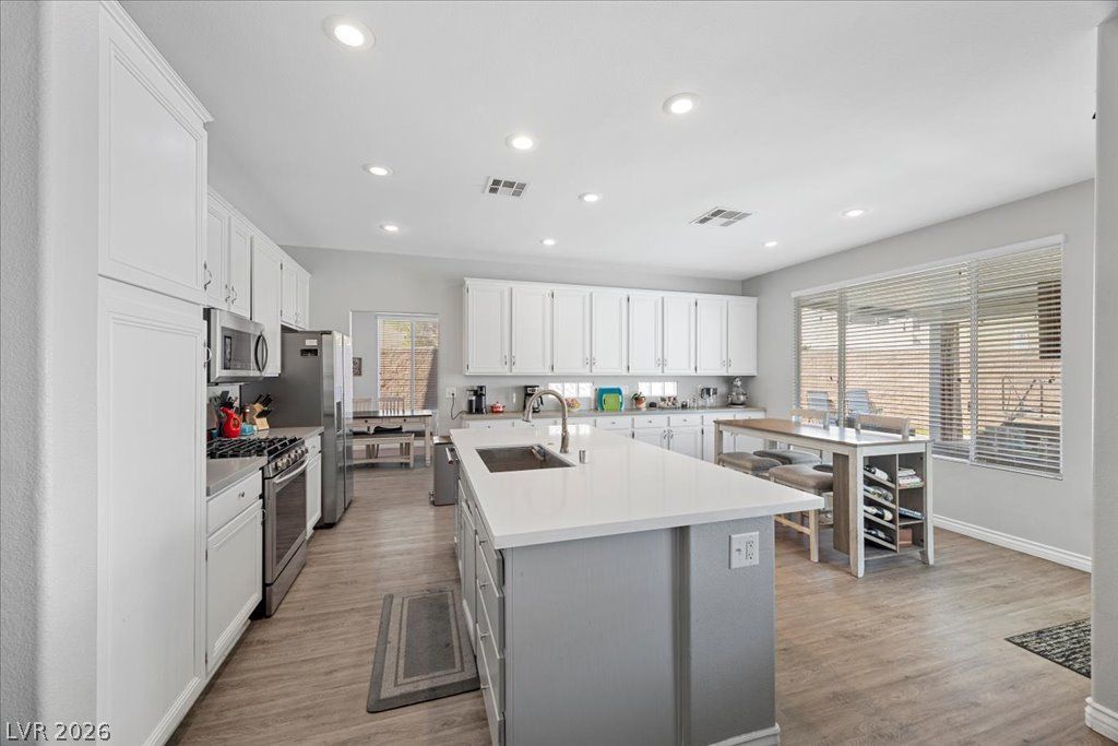 2386 Flute Avenue, Henderson, NV 89052 — photo 4