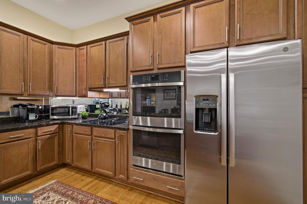 Image 24 of property listing at 10737 MCGREGOR DR, Columbia, MD 21044