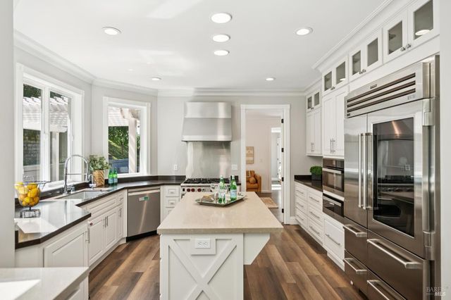 615 Bugeia Ln, Novato, CA 94945