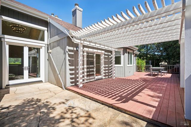 615 Bugeia Ln, Novato, CA 94945