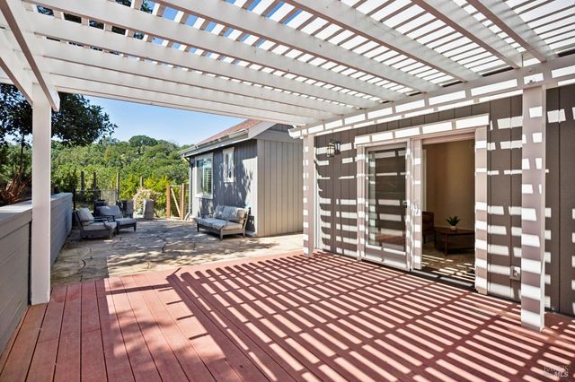 615 Bugeia Ln, Novato, CA 94945