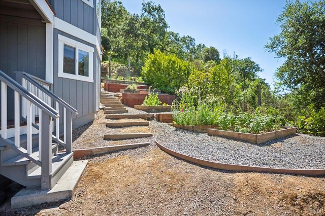 615 Bugeia Ln, Novato, CA 94945