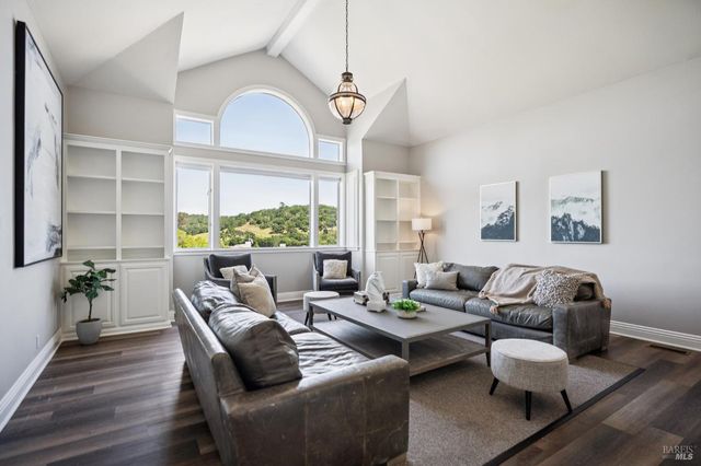 615 Bugeia Ln, Novato, CA 94945