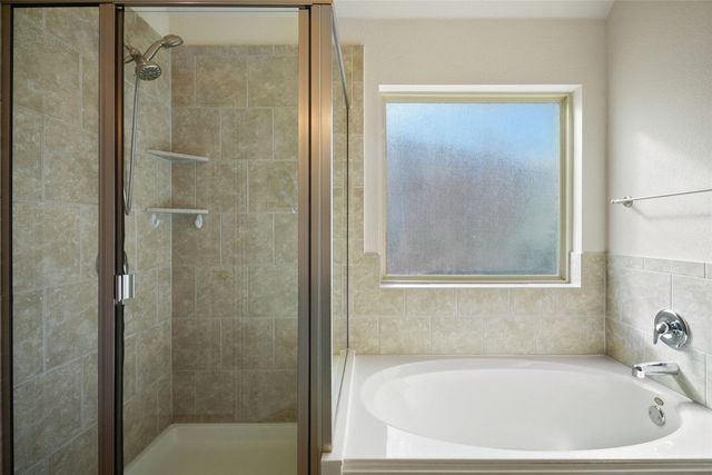 1017 Arvada DR, Leander, TX 78641