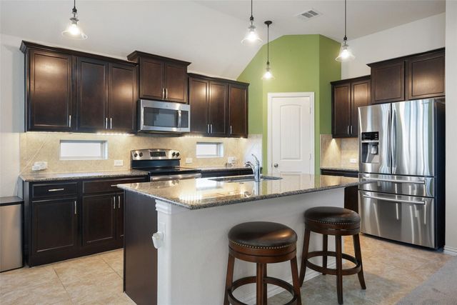 1017 Arvada DR, Leander, TX 78641