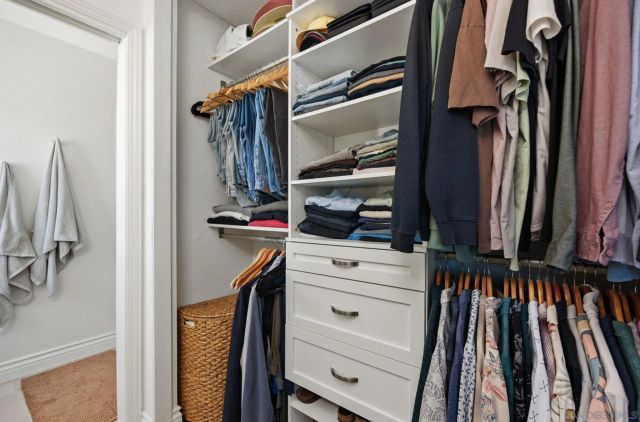 1971 Azure Way, Encinitas, CA 92024