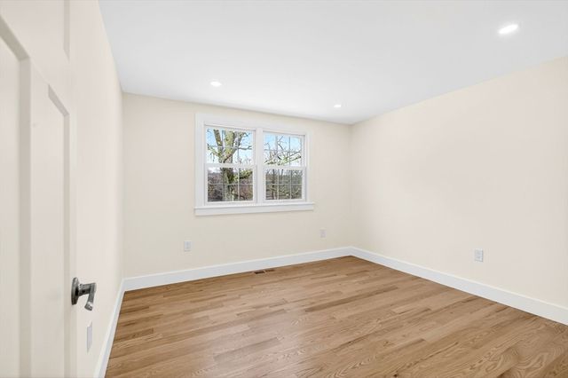 445 Salem Street, North Andover, MA 01845