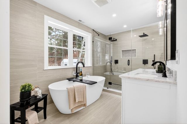 445 Salem Street, North Andover, MA 01845