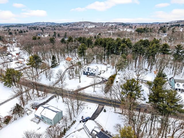 445 Salem Street, North Andover, MA 01845