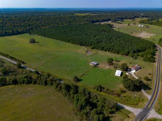 272 Hwy. 31, Romance, AR 72136