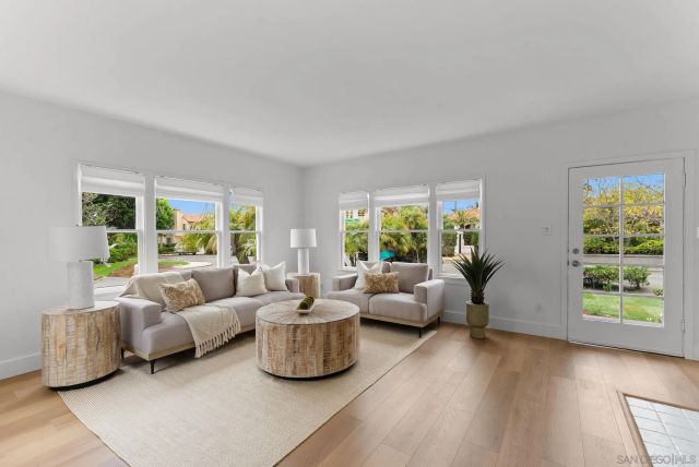 503 Rosemont St, La Jolla, CA 92037