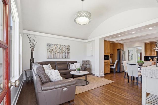 441 S Henry Avenue, San Jose, CA 95117