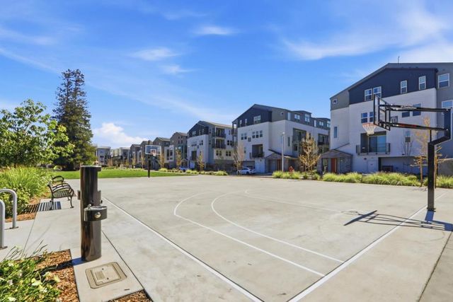 441 S Henry Avenue, San Jose, CA 95117