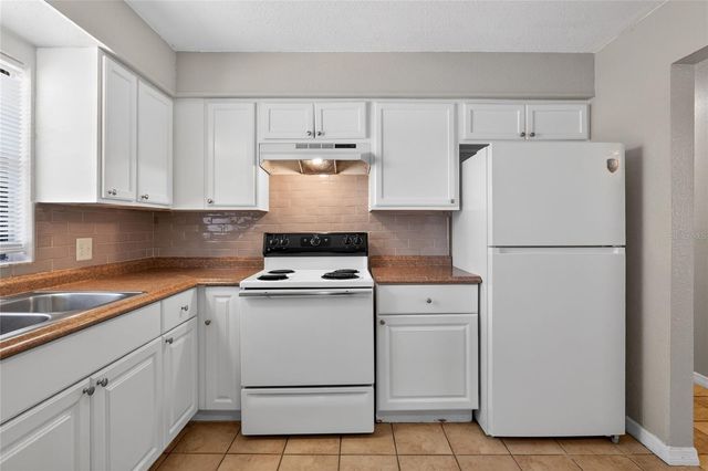 1554 SARAH STREET, Lake Wales, FL 33898
