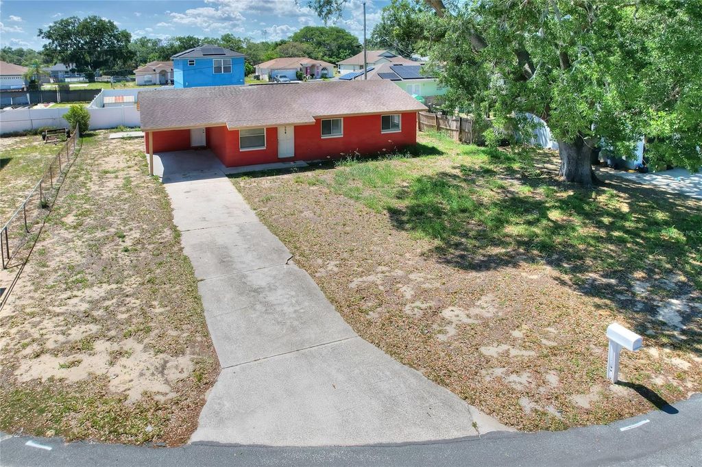 1554 SARAH STREET, Lake Wales, FL 33898