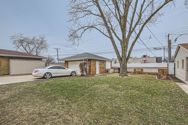 1012 E 162nd Place, South Holland, IL 60473