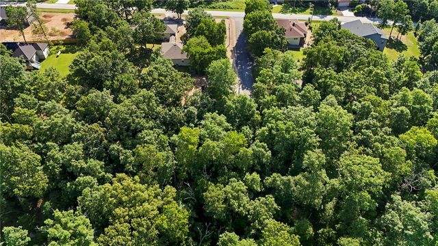 Scarba Lane, Bella Vista, AR 72715
