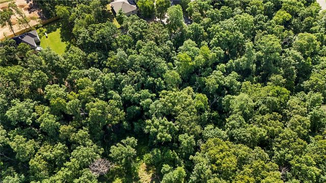 Scarba Lane, Bella Vista, AR 72715