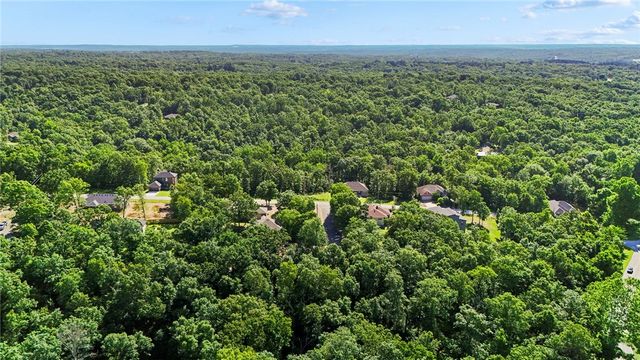 Scarba Lane, Bella Vista, AR 72715