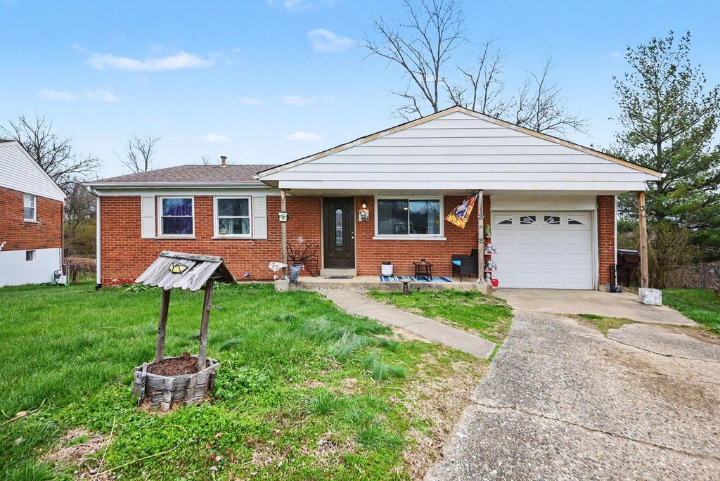 16 Cobbler Court, Elsmere, KY 41018