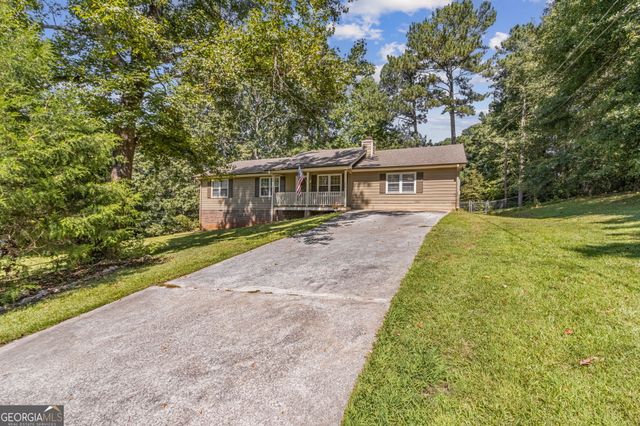 406 Farm Street, Loganville, GA 30052