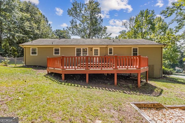 406 Farm Street, Loganville, GA 30052