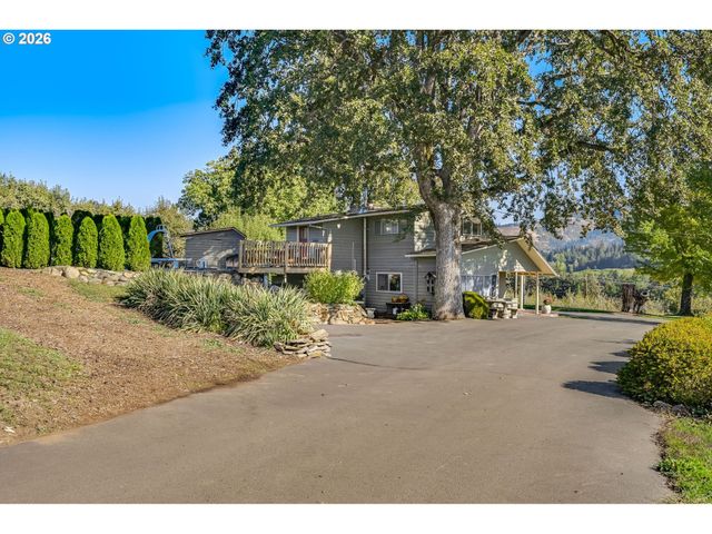1760 COPPER DAM Rd, Hood River, OR 97031
