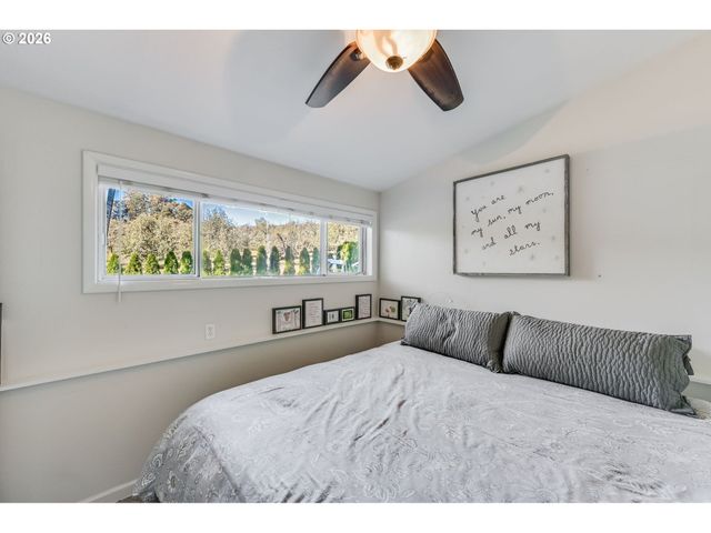 1760 COPPER DAM Rd, Hood River, OR 97031