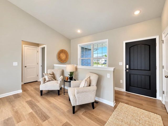 3851 Kestrel Point Drive, Janesville, WI 53548