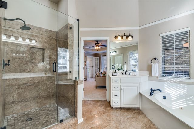 1113 Creekwood Drive, Garland, TX 75044