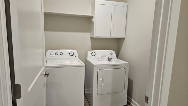 1025 N Forestview St, Wichita, KS 67235